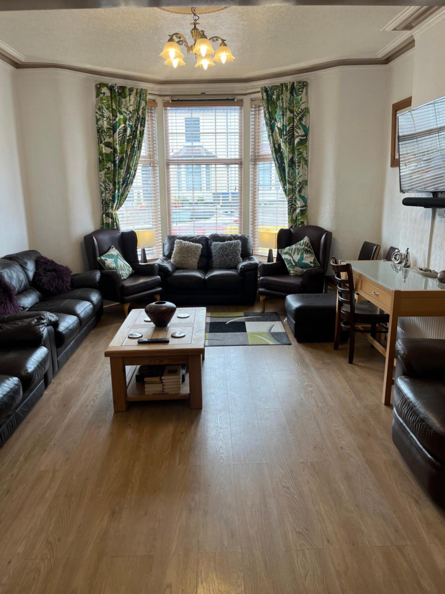 Marston Town Centre Villa بلاكبول المظهر الخارجي الصورة